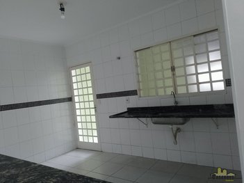 house em Rua Silvia Alvarenga, Loteamento Villa Branca - Jacareí - SP