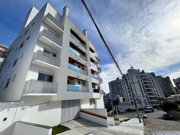 apartment em Pastor William Richard Schisler Filho, Itacorubi - Florianópolis - SC
