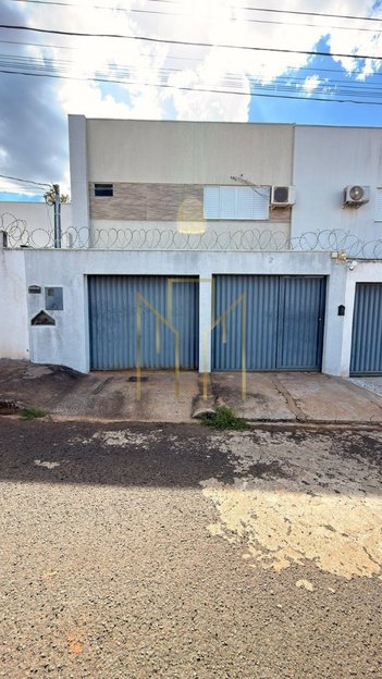 house em Rua Abaeté, Jardim Karaíba - Uberlândia - MG