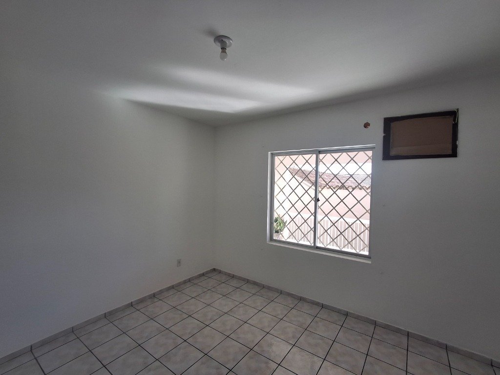 Dormitório 01