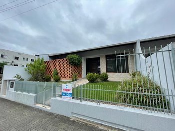 commercial_building em Tiradentes, Centro - Indaial - SC