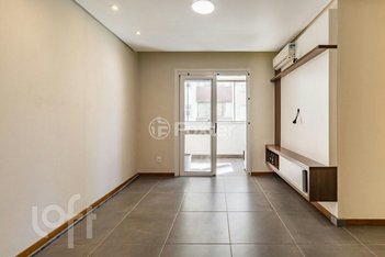 apartment em Rua Marina Sirângelo Castello, Jardim Itu - Porto Alegre - RS
