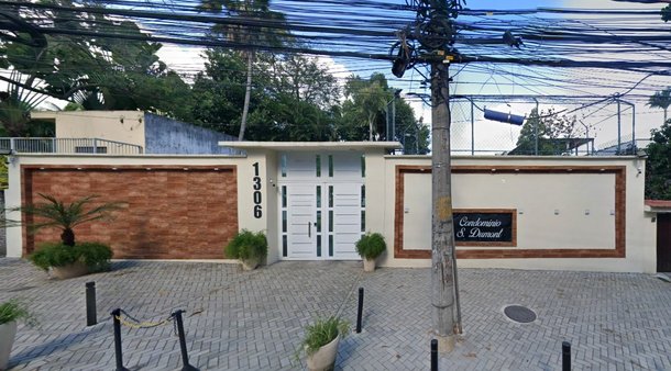 Cômodo Condomínio