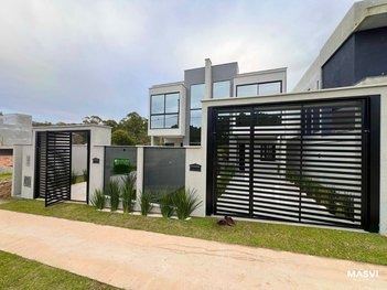 house em Candido Pereira dos Anjos, São João do Rio Vermelho - Florianópolis - SC