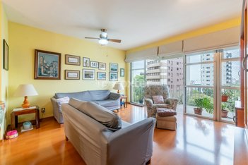 apartment em Rua Pedro Weingartner, Rio Branco - Porto Alegre - RS