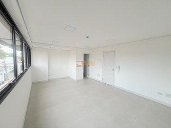 business em Avenida Doutor Erasmo, Vila Assunção - Santo André - SP