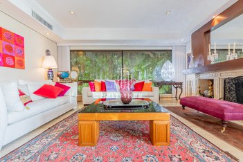 apartment em Avenida Coronel Lucas de Oliveira, Boa Vista - Porto Alegre - RS