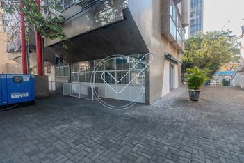 business em Avenida Nove de Julho, Jardim Paulista - São Paulo - SP