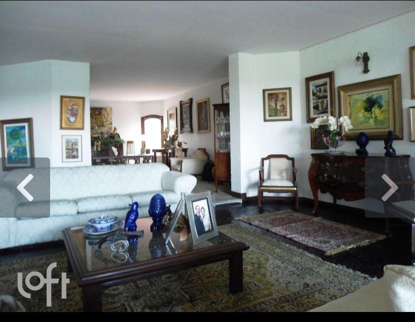 Casa com 7 quartos — São Luíz, Belo Horizonte