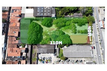 commercial_land_lot em Avenida Governador Tarcísio de Vasconcelos Maia, Candelária - Natal - RN