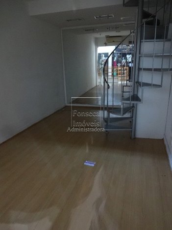 business em Rua Teresa, Alto da Serra - Petrópolis - RJ