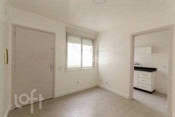 apartment em Rua General Vasco Alves, Centro Histórico - Porto Alegre - RS