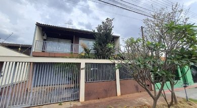 house em Rua Carlos Inácio Alves, Jardim Pérola - Londrina - PR