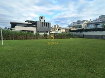 land_lot em Rua dos Uararás, Jurerê Internacional - Florianópolis - SC