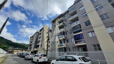 apartment em Rua Guaíra, Iririú - Joinville - SC