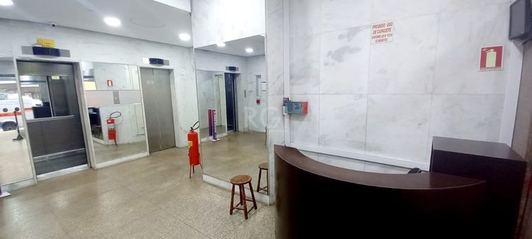 Cômodo Condomínio