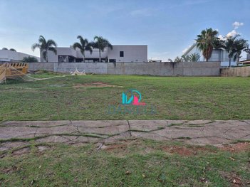 land_lot em Avenida Deputado Federal Mário Eugênio, Parque Residencial Damha - Araraquara - SP