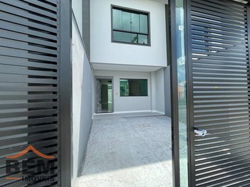 house em Rua Rio Bonito, Rio Pequeno - Camboriú - SC