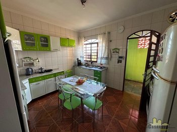 house em Avenida Elmira Martins Moreira, Jardim Altos de Santana II - Jacareí - SP