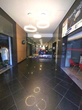 office em Avenida Getúlio Vargas, Funcionários - Belo Horizonte - MG