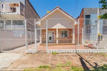 house em Avenida França, Navegantes - Porto Alegre - RS