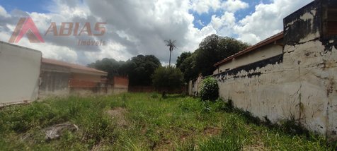 land_lot em Rua Rafael de Abreu Sampaio Vidal, Centro - São Carlos - SP