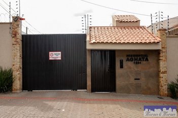 house em Rua Pioneiro José Vicente da Silva, Jardim Universo - Maringá - PR