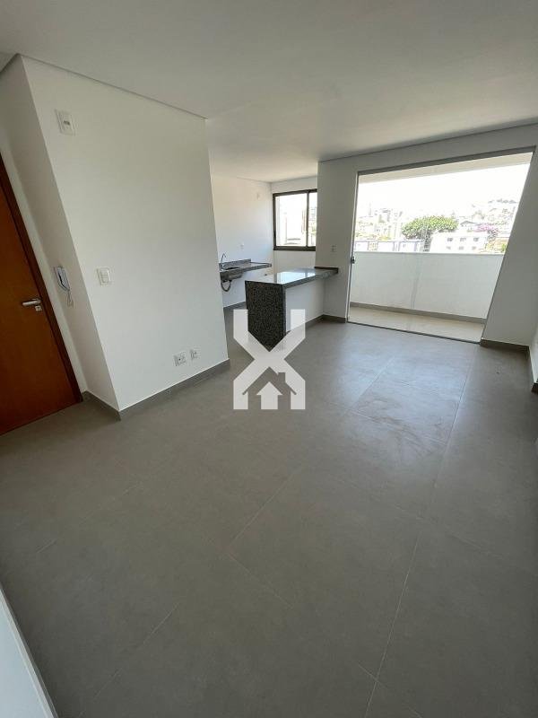 Apartamento com 2 quartos — Sagrada Família, Belo Horizonte