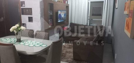 apartment em Rua Orzinda Lemes Montana, Jardim Europa - Uberlândia - MG