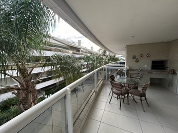 apartment em Rua Tadeu Szpoganicz, Cachoeira do Bom Jesus - Florianópolis - SC