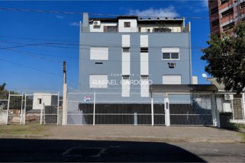 apartment em Rua Caieira, Medianeira - Porto Alegre - RS