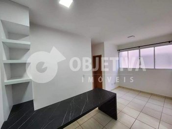 apartment em Rua do Calistemon, Panorama - Uberlândia - MG