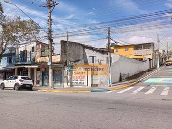 house em Avenida Lucas Nogueira Garcez, Jardim Estela - Poá - SP