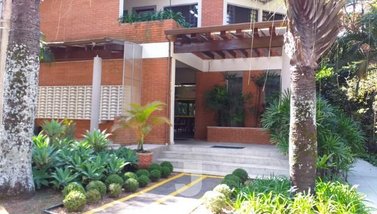 house em Rua dos Jacarandás, Chácara Flora - Valinhos - SP