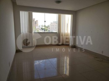 apartment em Rua Benjamin Constant, Nossa Senhora Aparecida - Uberlândia - MG