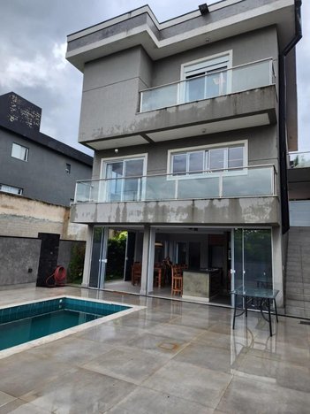 house em Rua Jauá, Suru - Santana de Parnaíba - SP