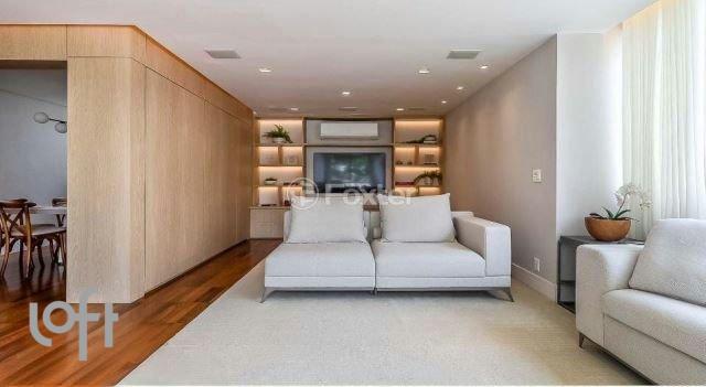 thumbnail_03 (18).jpg