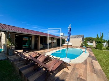 house em Avenida Ana Paula, Rainha do Mar - Xangri-Lá - RS