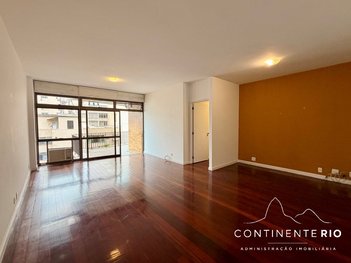 apartment em Rua Bulhões de Carvalho, Copacabana - Rio de Janeiro - RJ
