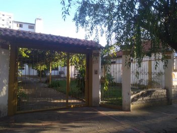 house em Rua Siqueira Campos, Centro - Canoas - RS