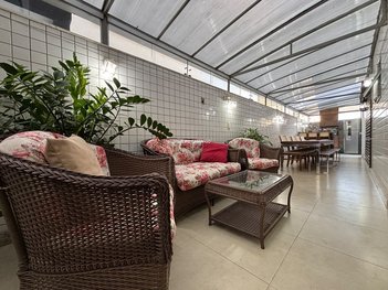 apartment em Rua General Carneiro, Sagrada Família - Belo Horizonte - MG