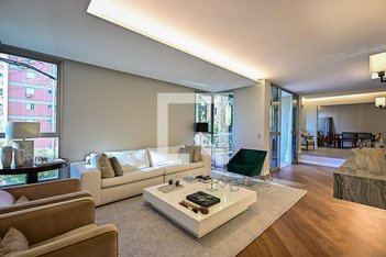 apartment em Rua Barão de Campos Gerais, Real Parque - São Paulo - SP