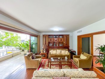 apartment em Avenida Carlos Gomes, Auxiliadora - Porto Alegre - RS