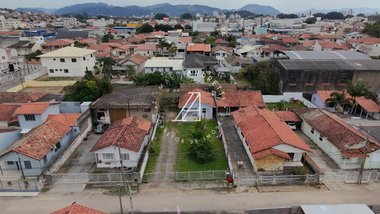 land_lot em Rua dos Ferroviários, Oficinas - Tubarão - SC