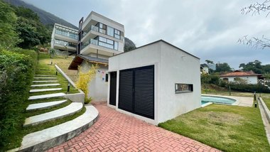 house em Rua Djanira, Samambaia - Petrópolis - RJ