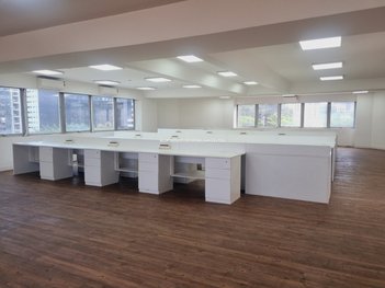 office em Avenida Engenheiro Luiz Carlos Berrini, Cidade Monções - São Paulo - SP