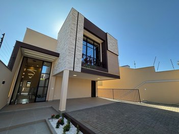 house em Rua Professora Delvina Borges, Universitário - Londrina - PR