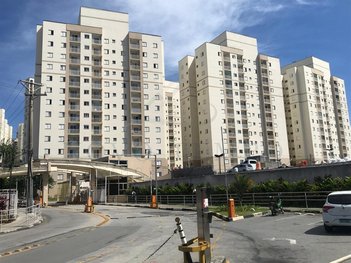 apartment em Rua Marte, Jardim Tupanci - Barueri - SP