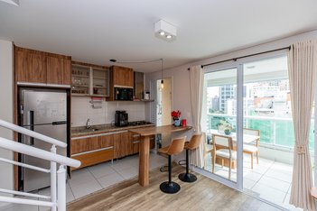 apartment em Rua Carlos Sampaio, Bela Vista - São Paulo - SP