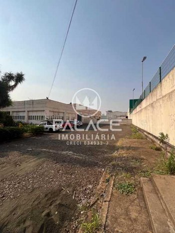 commercial_building em Avenida Doutor Cássio Paschoal Padovani, Morumbi - Piracicaba - SP